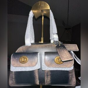 Coach Twin Turnlock 20 - loved leather NWT